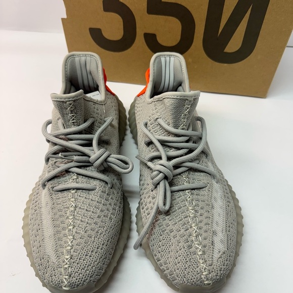 New Gray and Orange Yeezy Boost 350 Sneakers mens size 9 tail gate - Picture 5 of 6